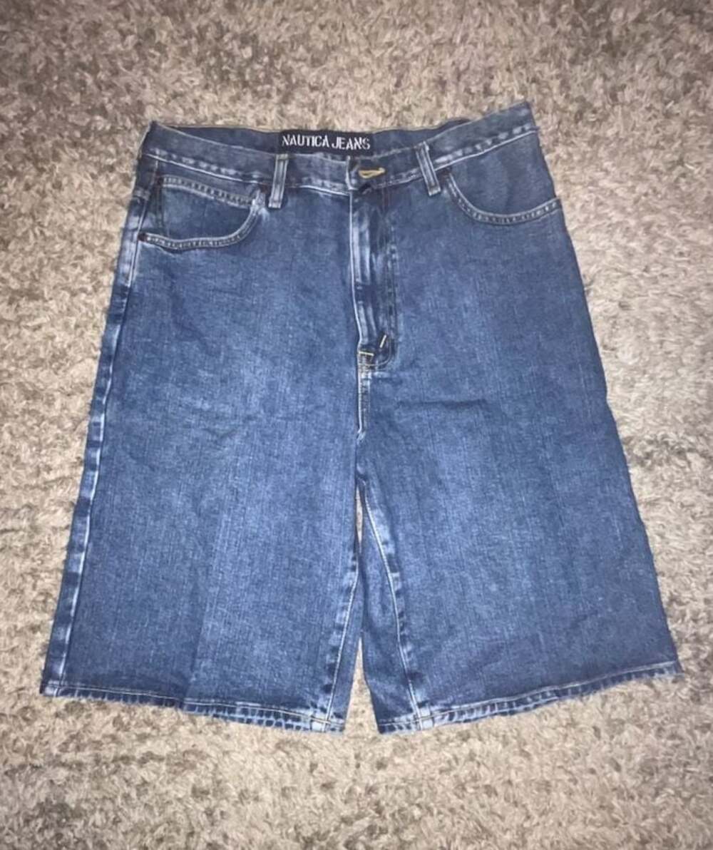 Nautica Jeans Co. Men's Vintage Medium Wash Denim Bermuda Shorts Size 36